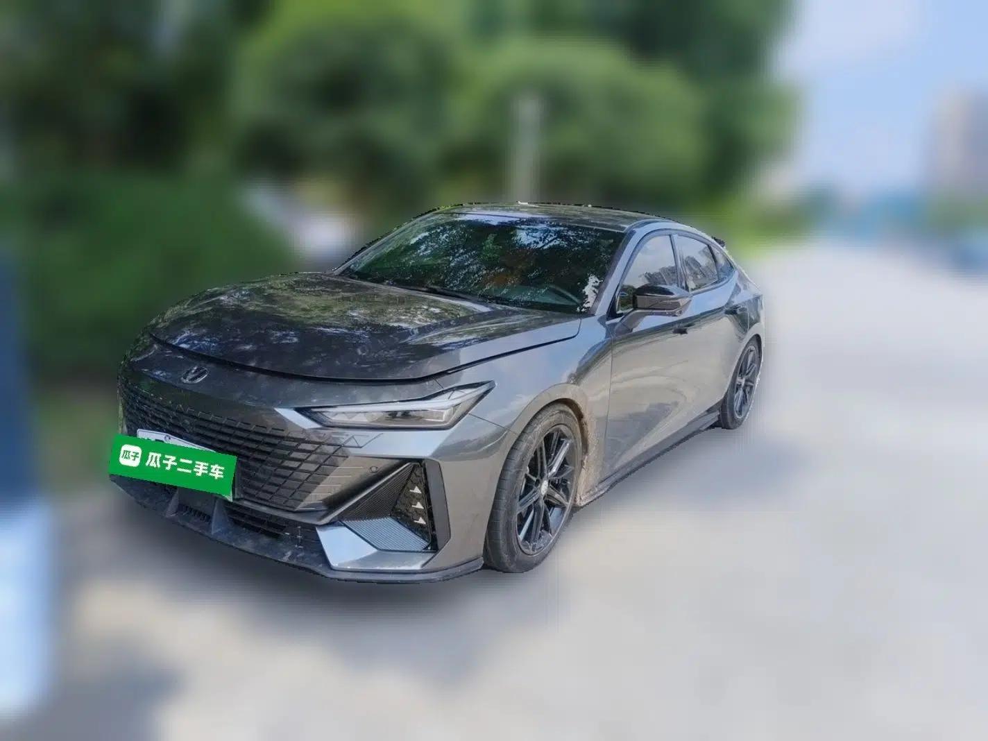 CHANGAN UNI-V iDD 2023 ZhiDian iDD 1.5T 113km Smart & Fun Version — миниатюра 1