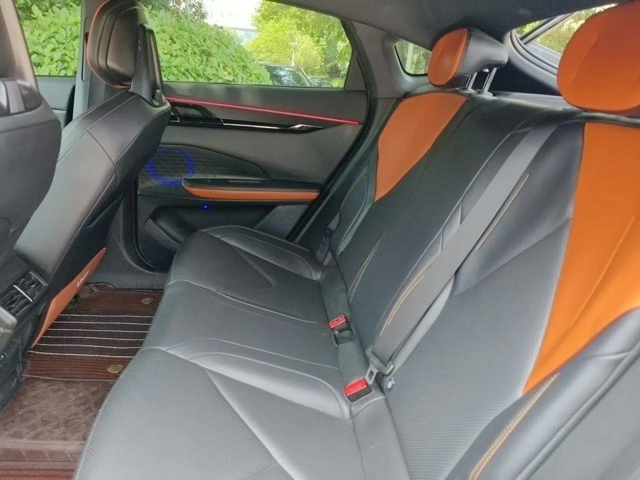 CHANGAN UNI-V iDD 2023 ZhiDian iDD 1.5T 113km Smart & Fun Version — миниатюра 17