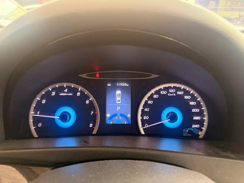 CHANGAN Raeton 2013 1.8T Automatic Elite Model China V Standard — миниатюра 8