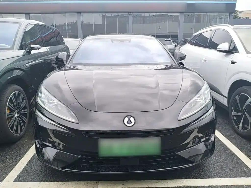 Denza Z9 2024 Model 1100km AWD Max Edition — миниатюра 3