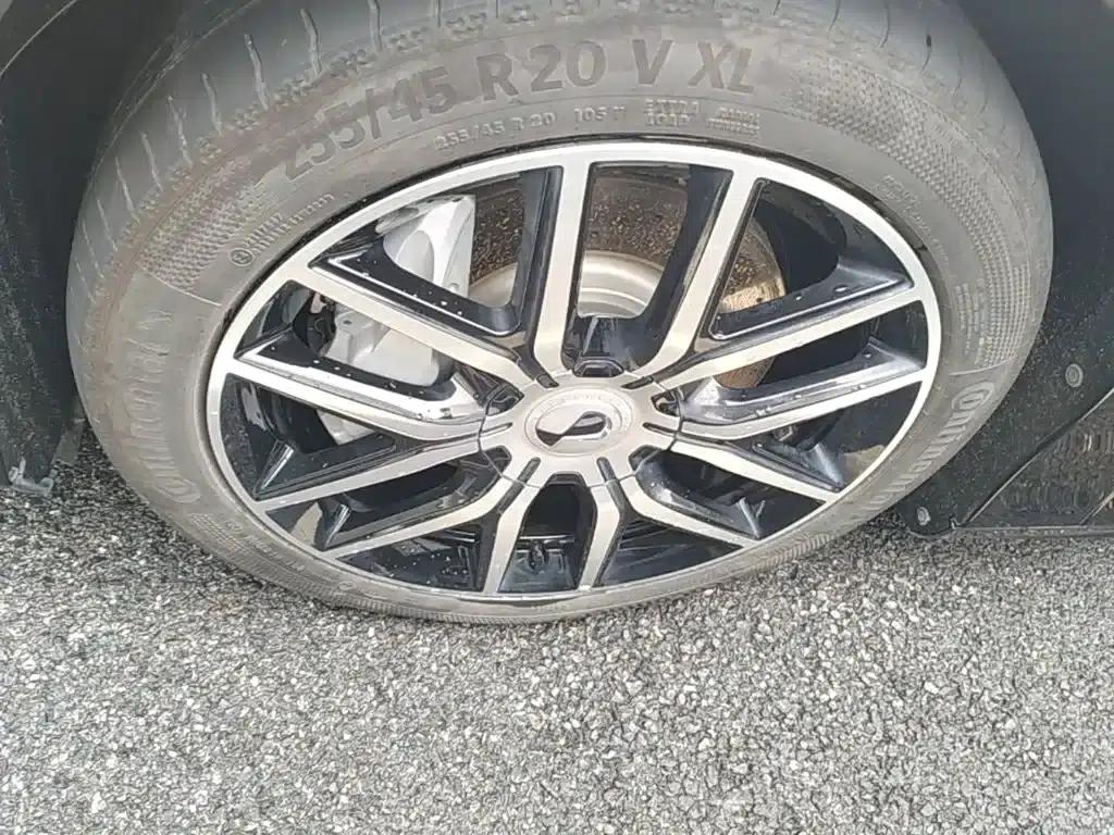 Denza Z9 2024 Model 1100km AWD Max Edition — миниатюра 23