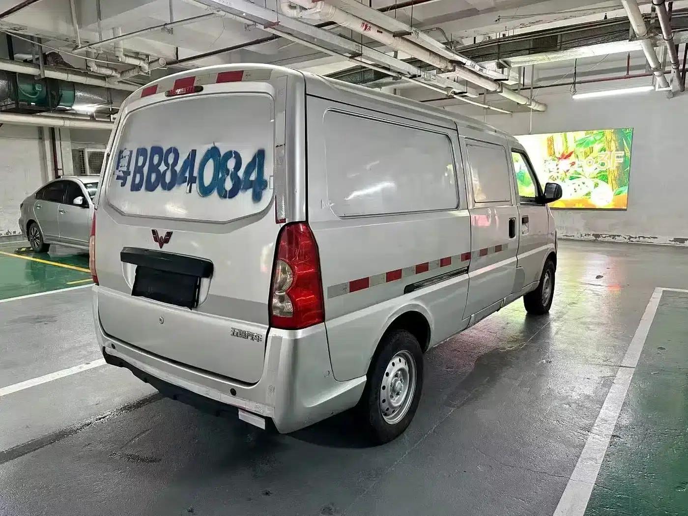 Wuling EV50 2021 model van logistics vehicle, Bocheng Penghui 43.2kWh Liuji electric control — миниатюра 5