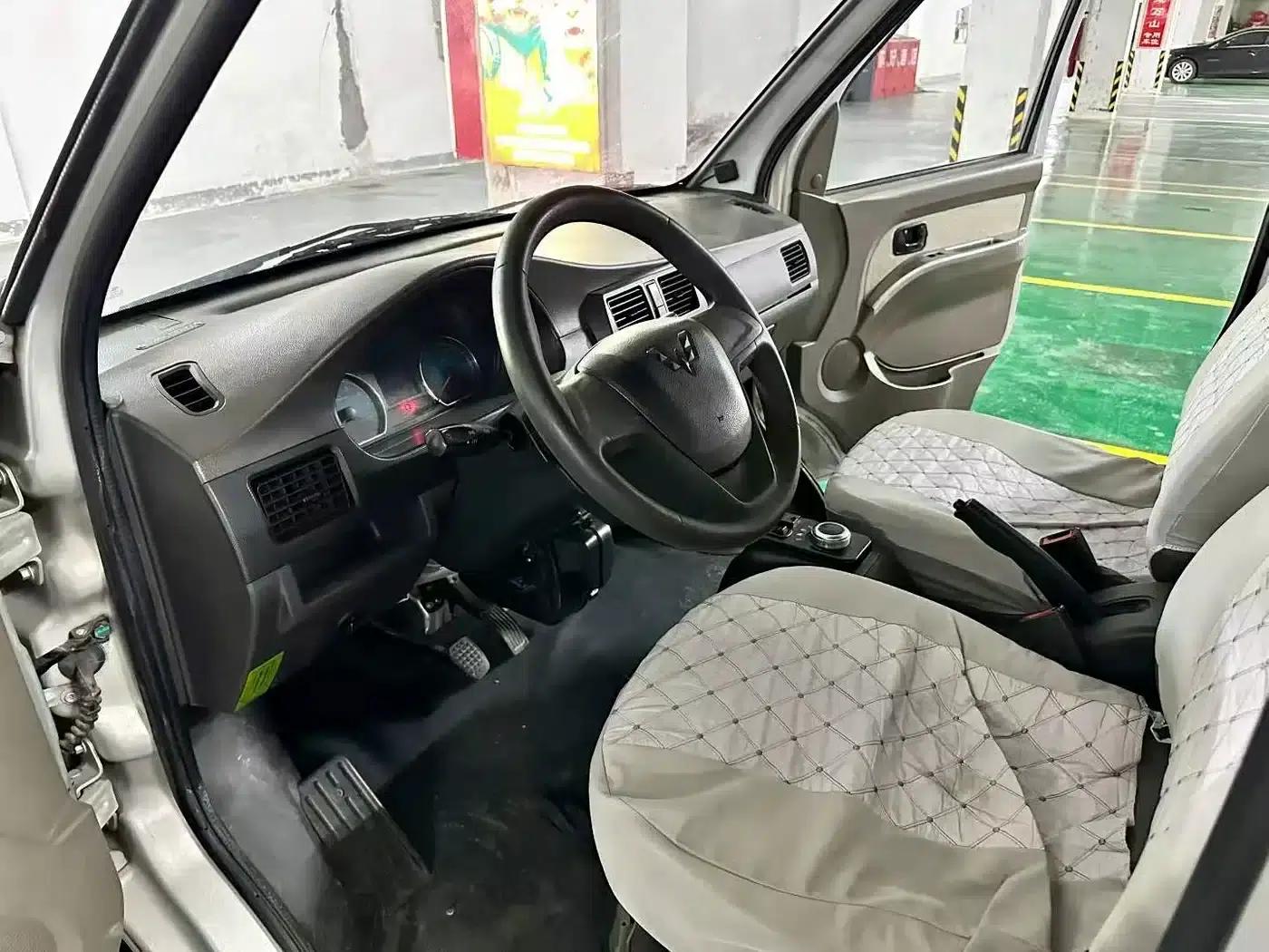 Wuling EV50 2021 model van logistics vehicle, Bocheng Penghui 43.2kWh Liuji electric control — миниатюра 7