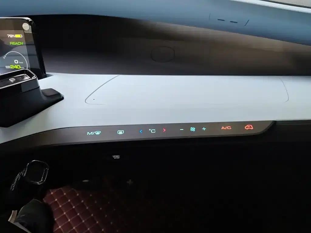 Wuling NanoEV 2021 Passion Edition — миниатюра 13