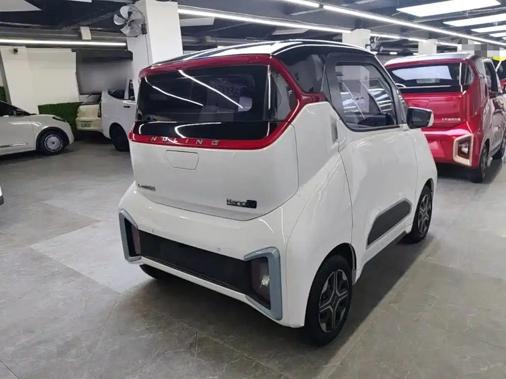Wuling NanoEV 2021 Passion Edition — миниатюра 7