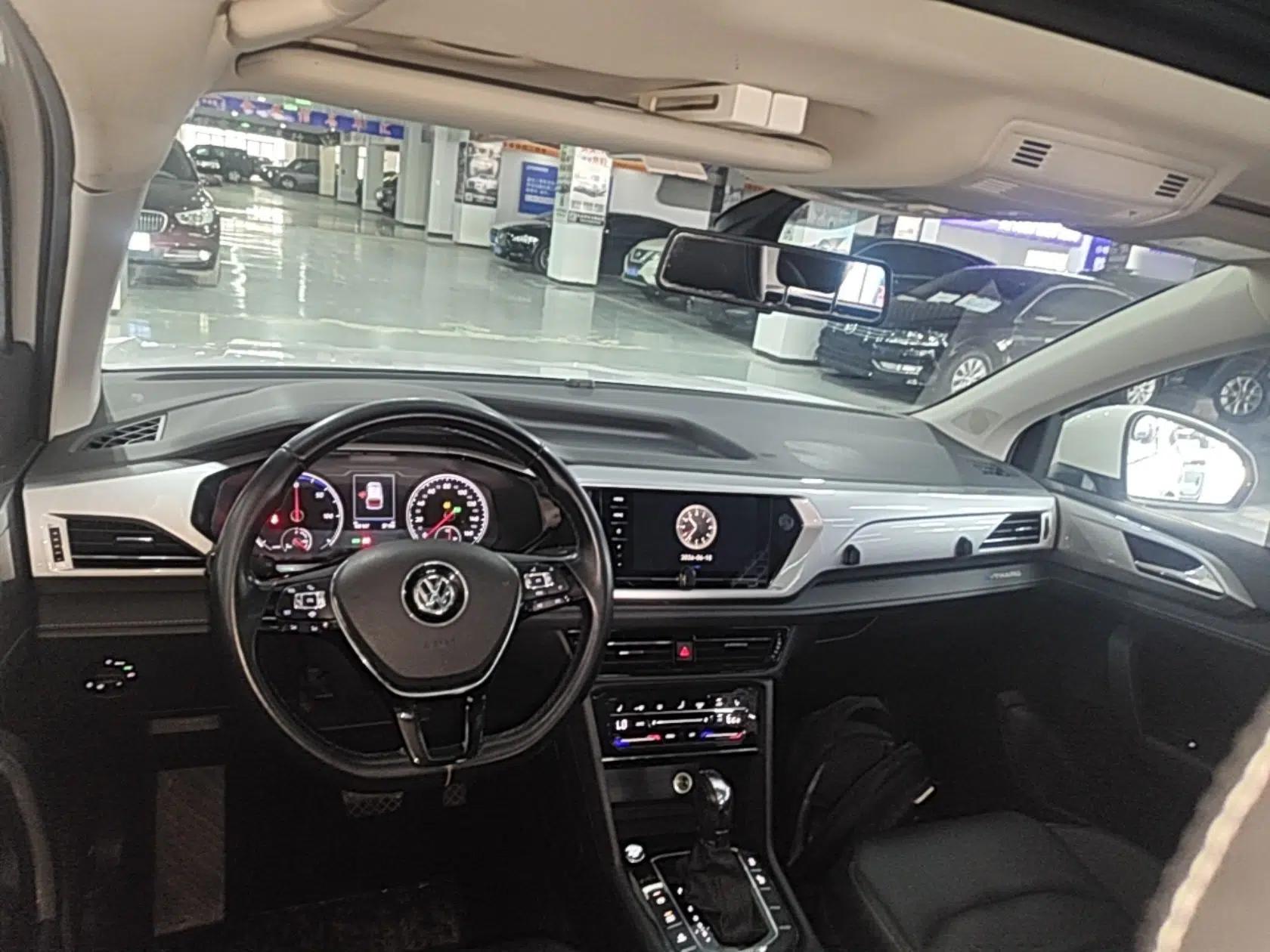 Volkswagen Tharu New Energy 2021 Panoramic Deluxe Edition — миниатюра 12