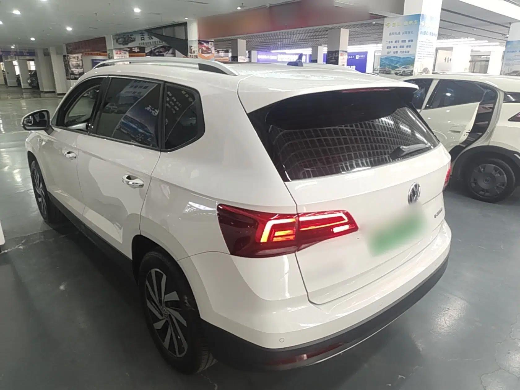 Volkswagen Tharu New Energy 2021 Panoramic Deluxe Edition — миниатюра 4