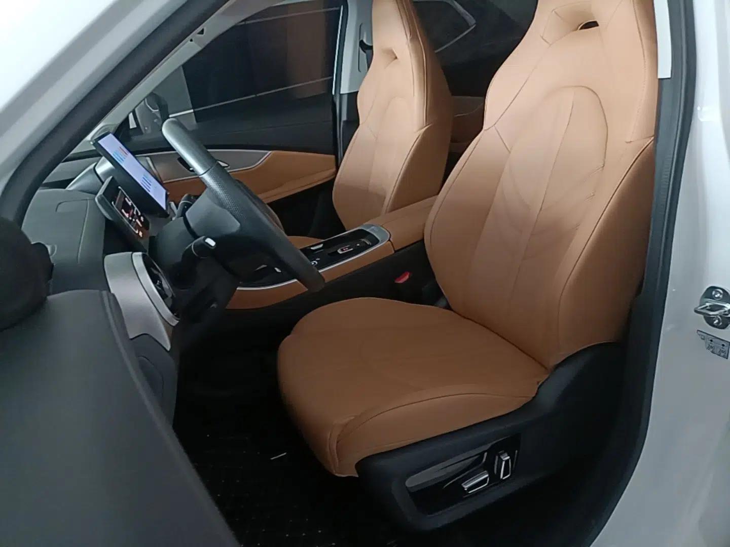 FORTHING Xinghai X5 2025 Model, 530 Executive Edition — миниатюра 17