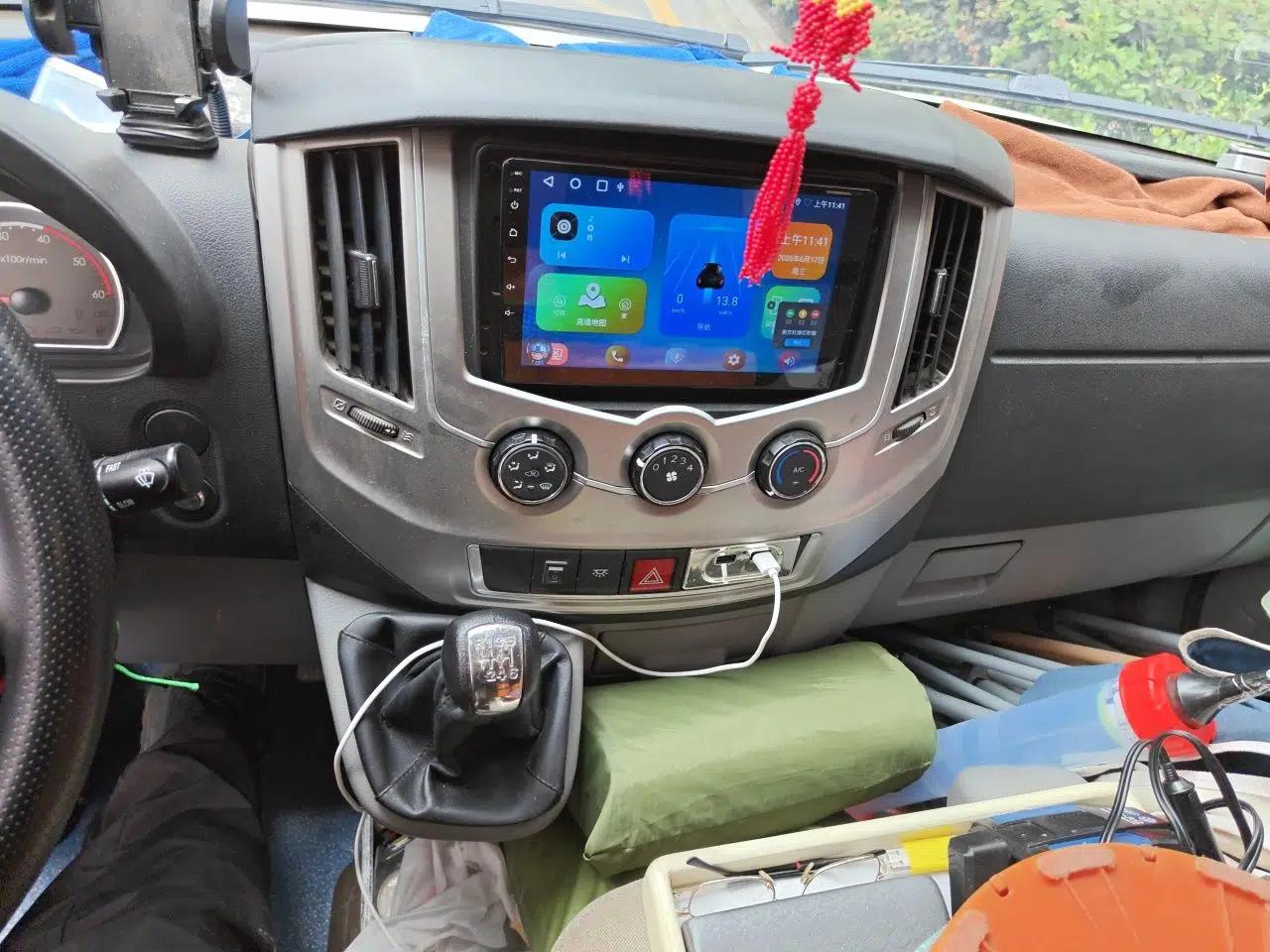 Dongfeng Yufeng 2018 2.5T Logistics Vehicle A100 Short Wheelbase Mid-Roof 5-9 Seater China V Standard ZD25 — миниатюра 13