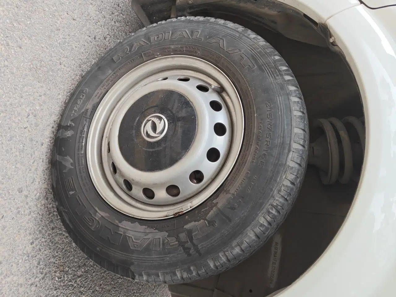 Dongfeng Yufeng 2018 2.5T Logistics Vehicle A100 Short Wheelbase Mid-Roof 5-9 Seater China V Standard ZD25 — миниатюра 8