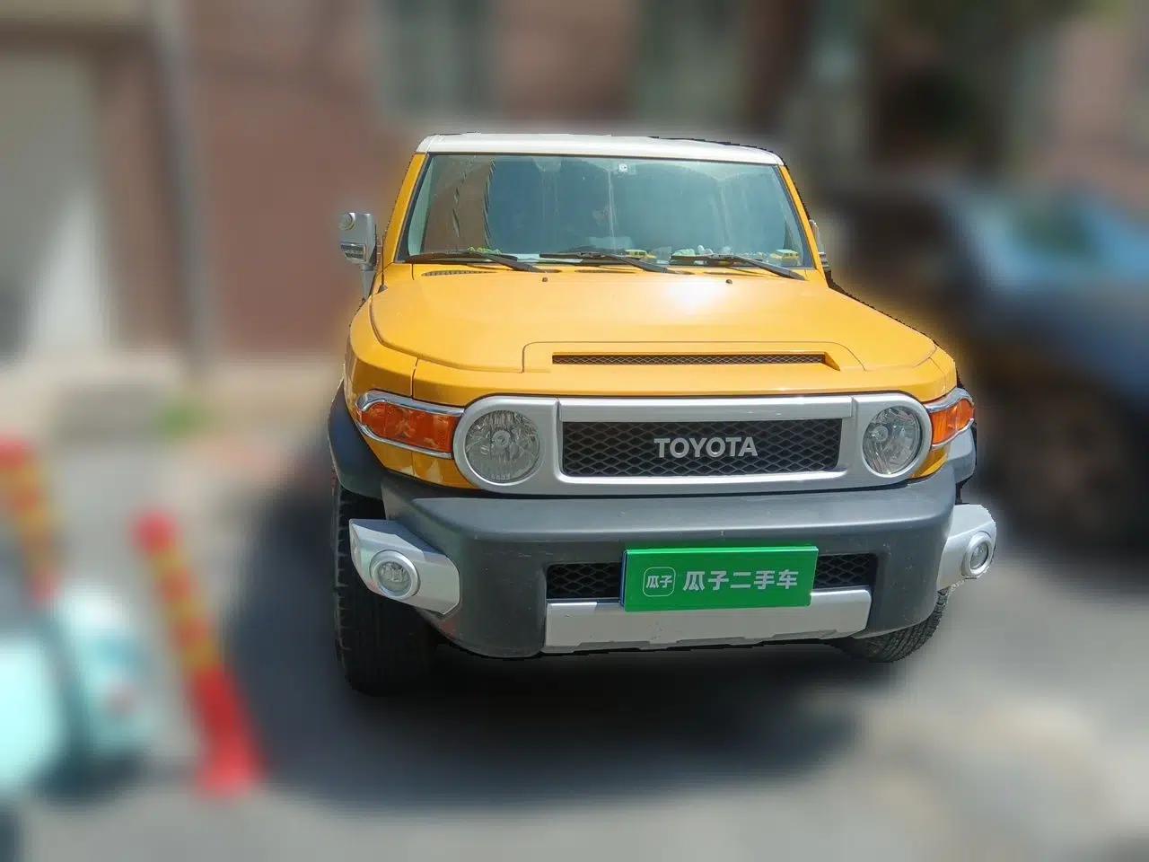 Toyota FJ Cruiser — миниатюра 2