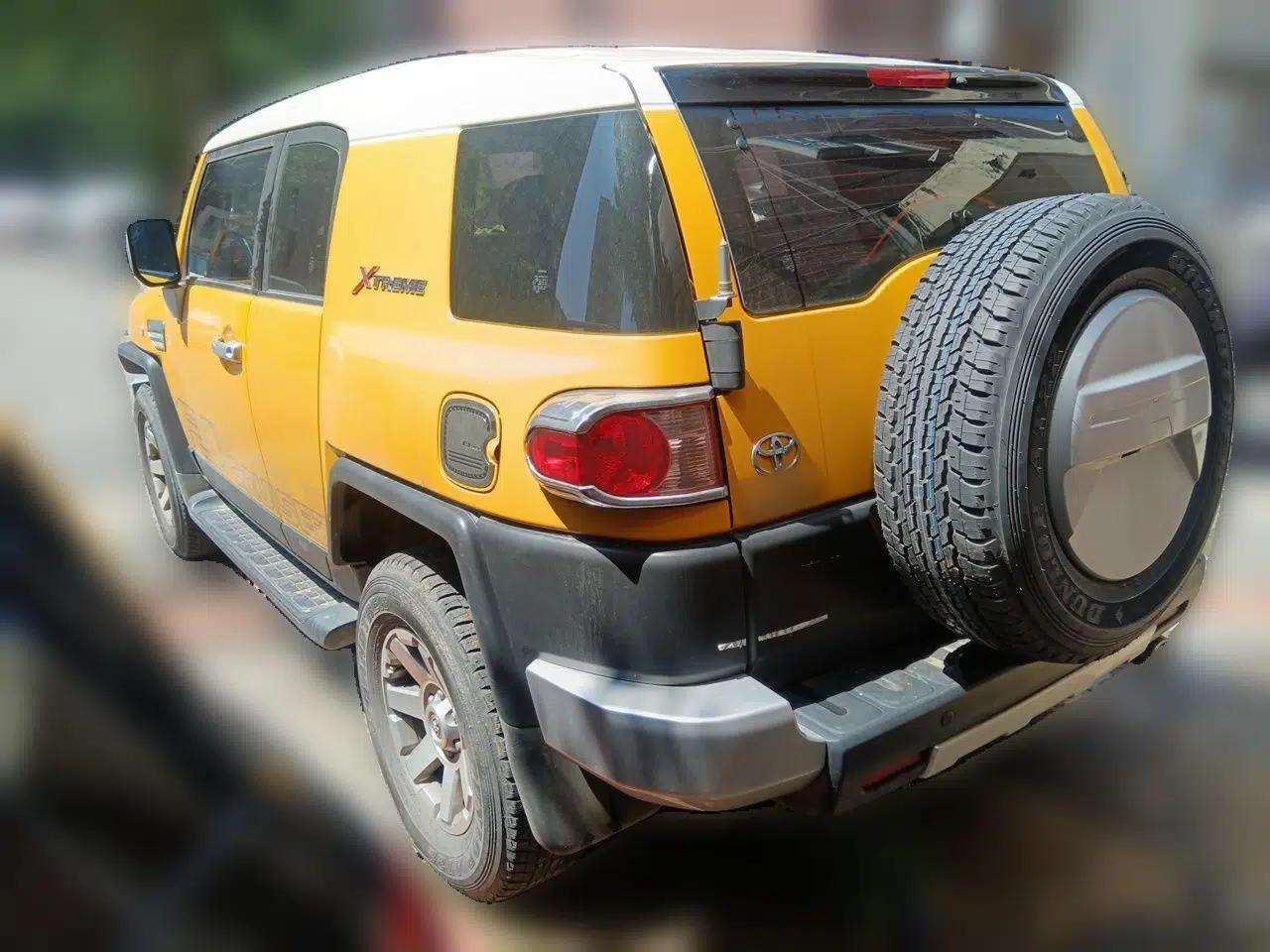 Toyota FJ Cruiser — миниатюра 4