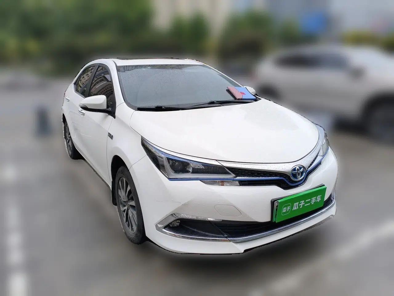 Toyota Corolla Hybrid E+ 2020 1.8L E-CVT Comfort Edition — миниатюра 3