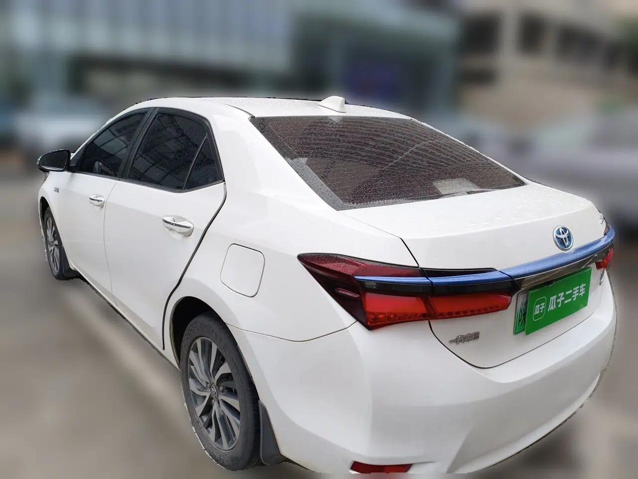 Toyota Corolla Hybrid E+ 2020 1.8L E-CVT Comfort Edition — миниатюра 4