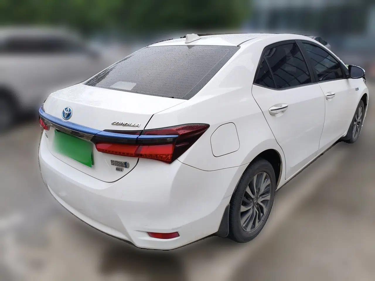 Toyota Corolla Hybrid E+ 2020 1.8L E-CVT Comfort Edition — миниатюра 6
