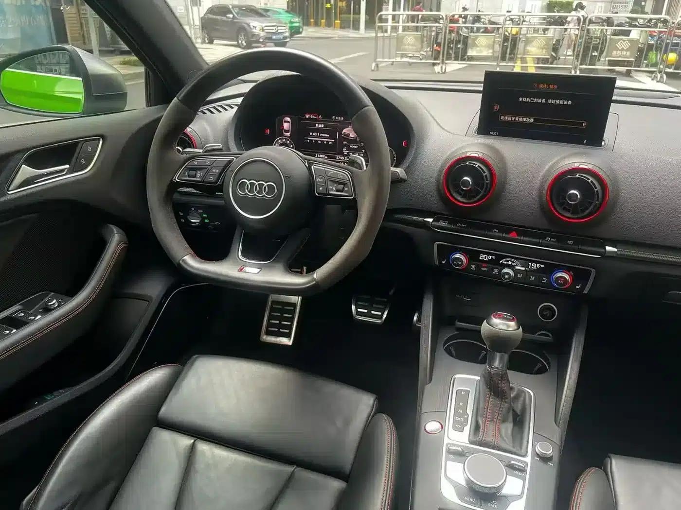 Audi RS 3 2017 RS 3 2.5T Limousine — миниатюра 7