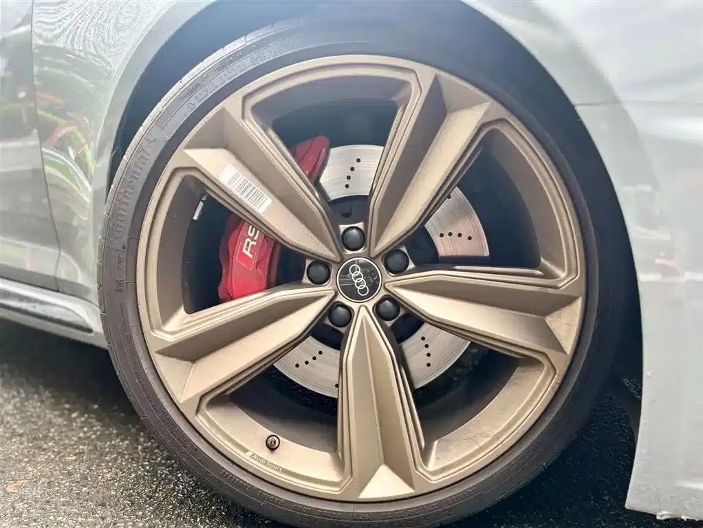 2022 Audi RS4 Avant Dark Gold Edition — миниатюра 13