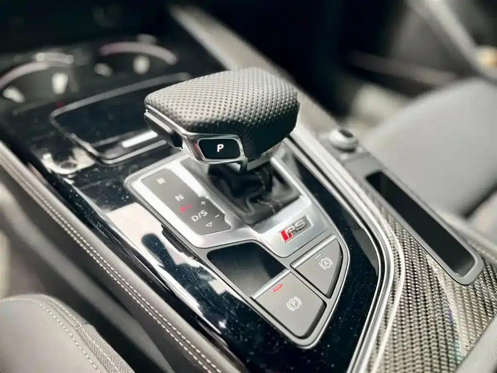 2022 Audi RS4 Avant Dark Gold Edition — миниатюра 6