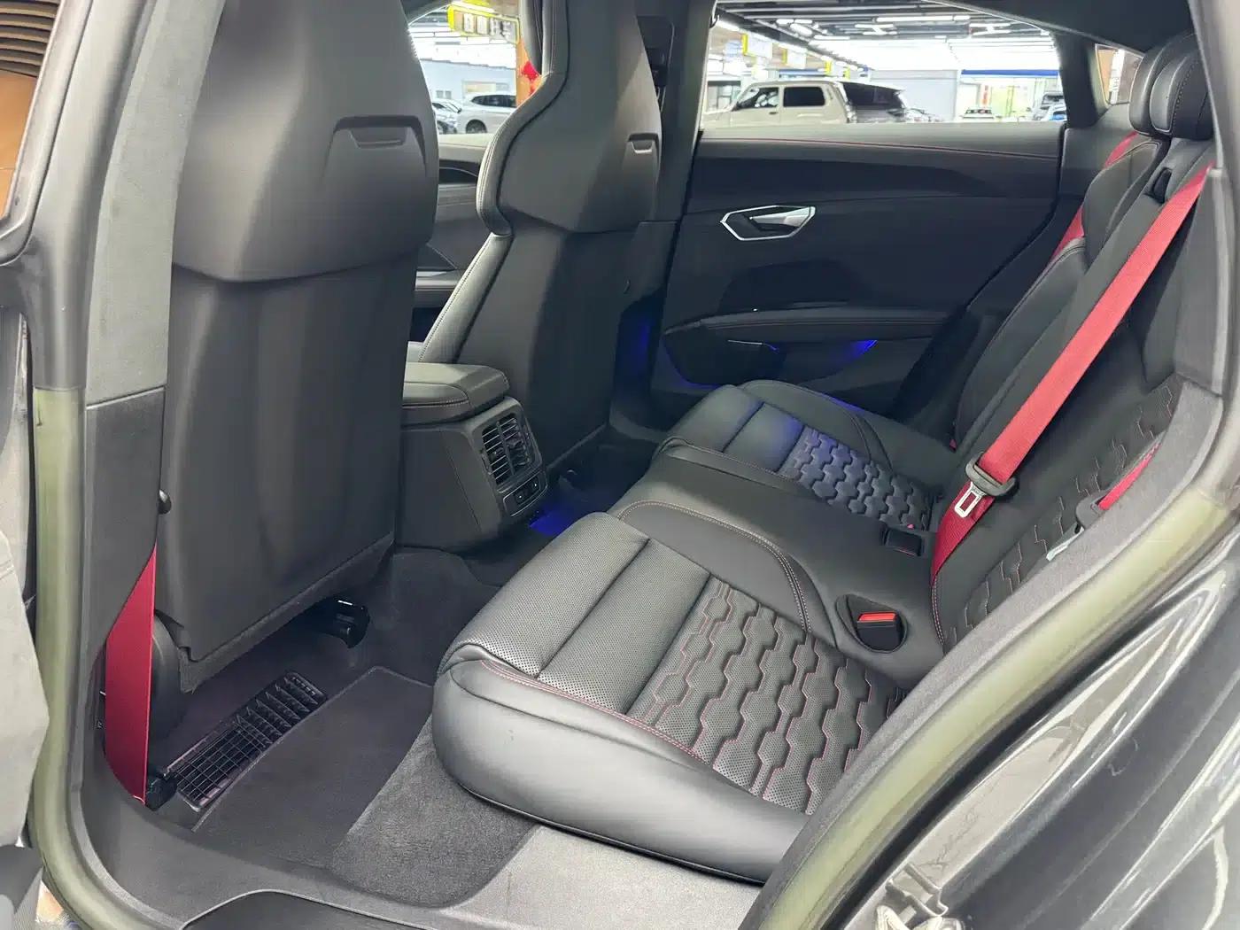 Audi RS e-tron GT 2023 Base Model — миниатюра 10