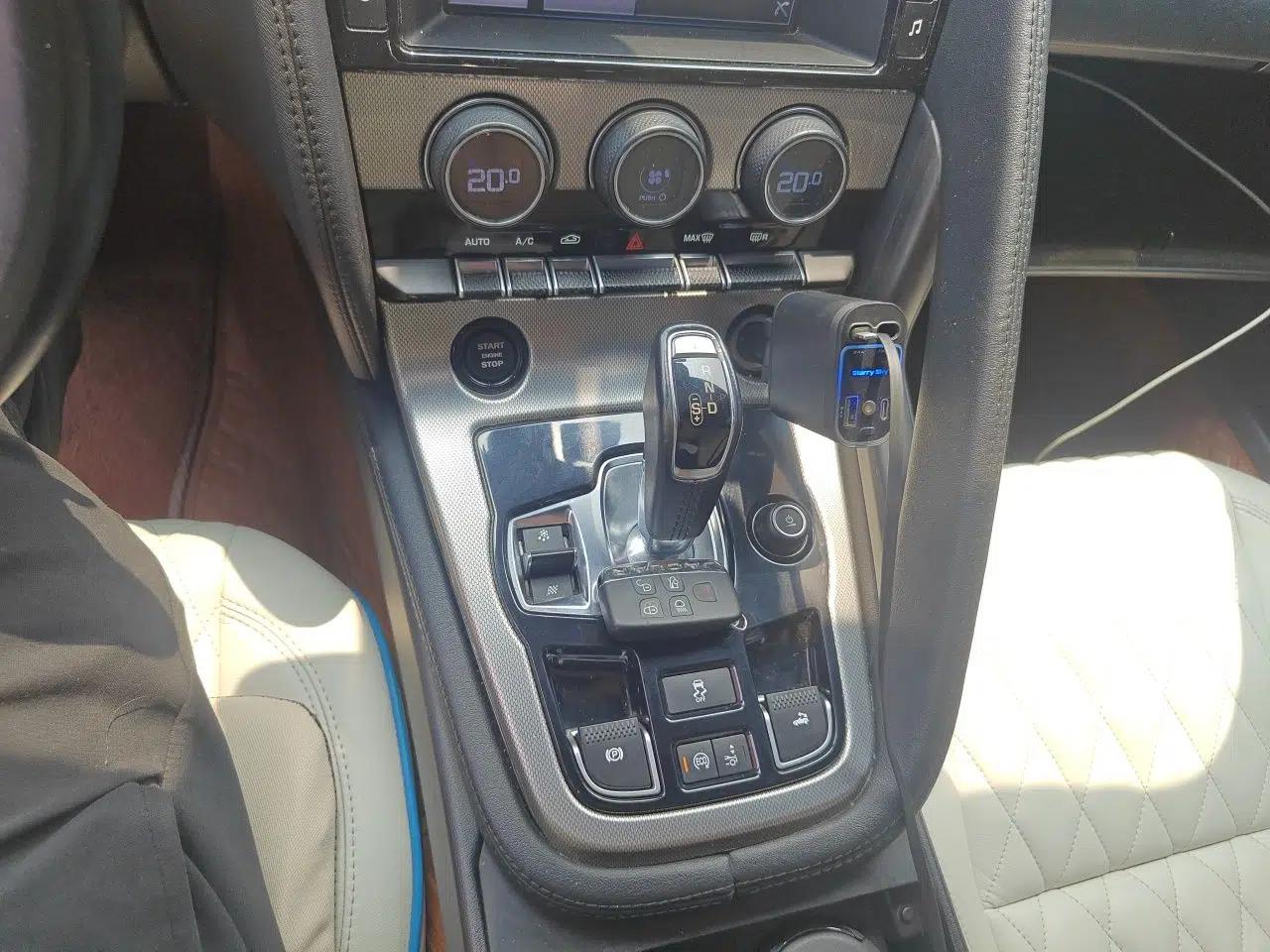 Jaguar F-TYPE 2013 3.0 SC Convertible Edition — миниатюра 14