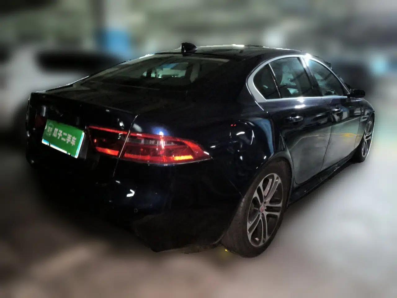Jaguar XE 2017 2.0T 200 PS R-Sport — миниатюра 6