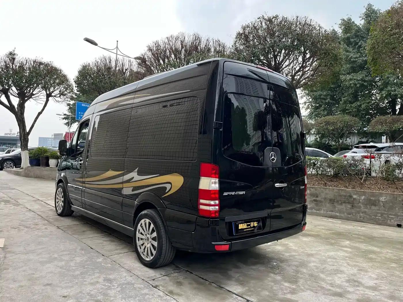 2017 Sprinter 3.5L Automatic — миниатюра 3