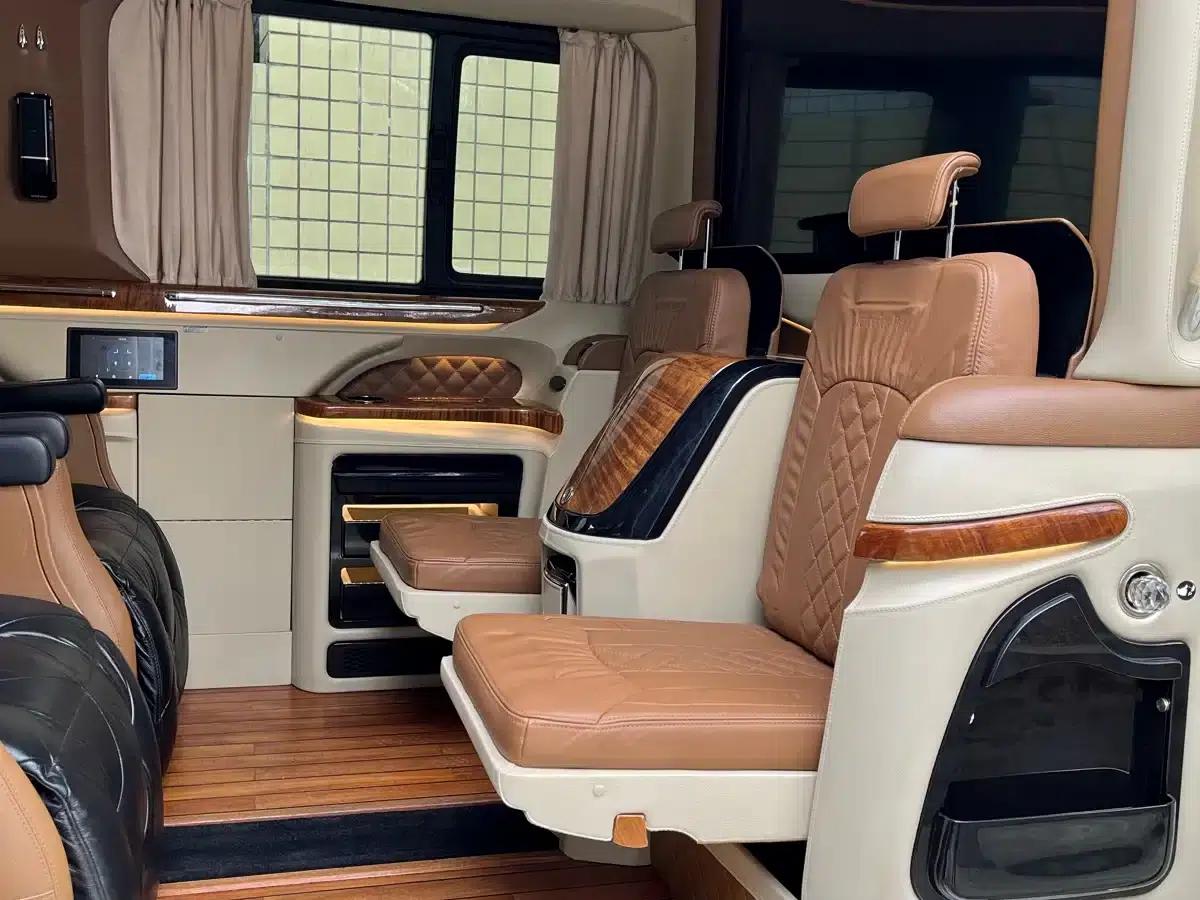 2017 Sprinter 3.5L Automatic — миниатюра 7