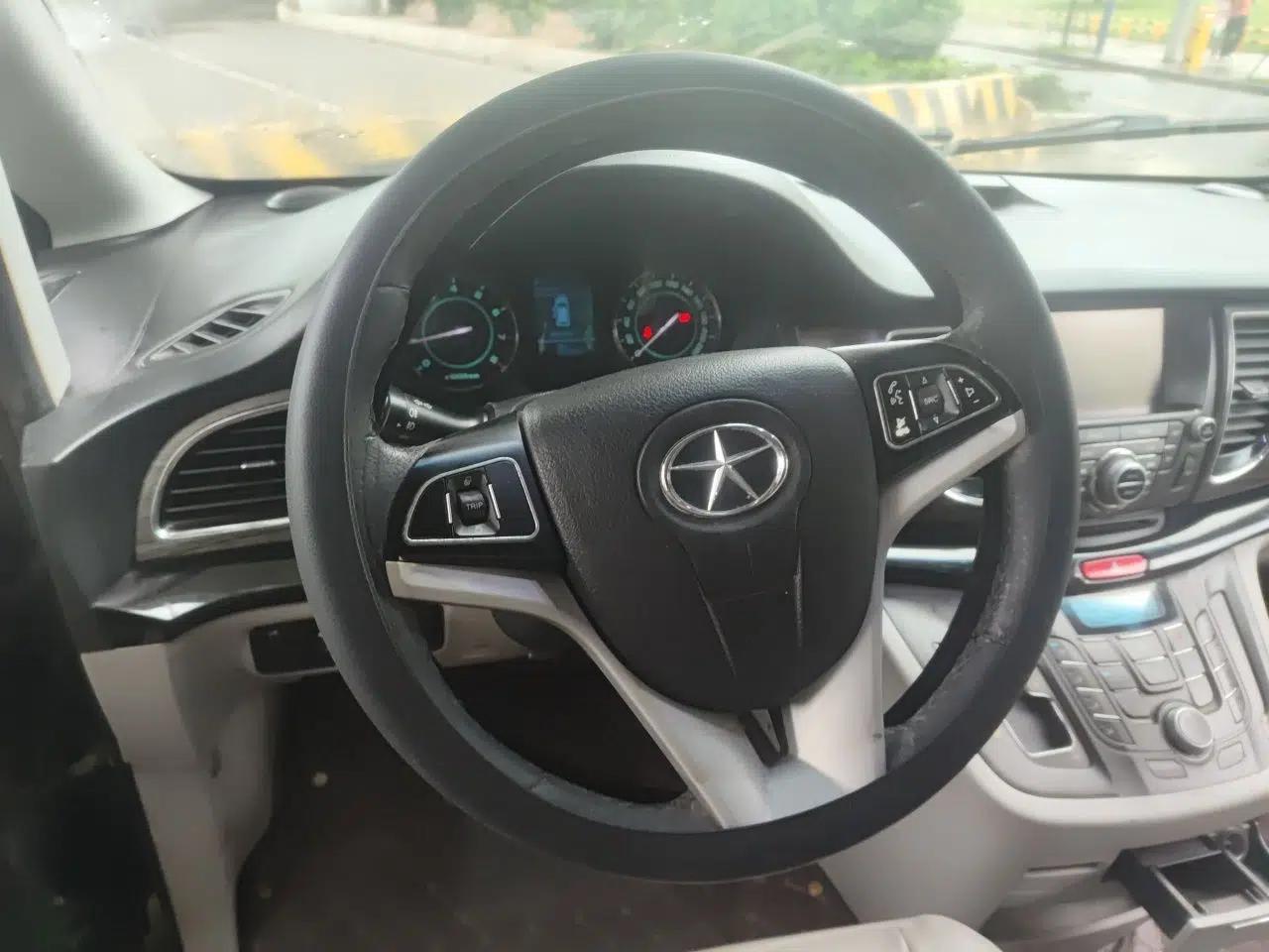 JAC Group Refine M5 2013 2.0T Gasoline Automatic Business Edition — миниатюра 10