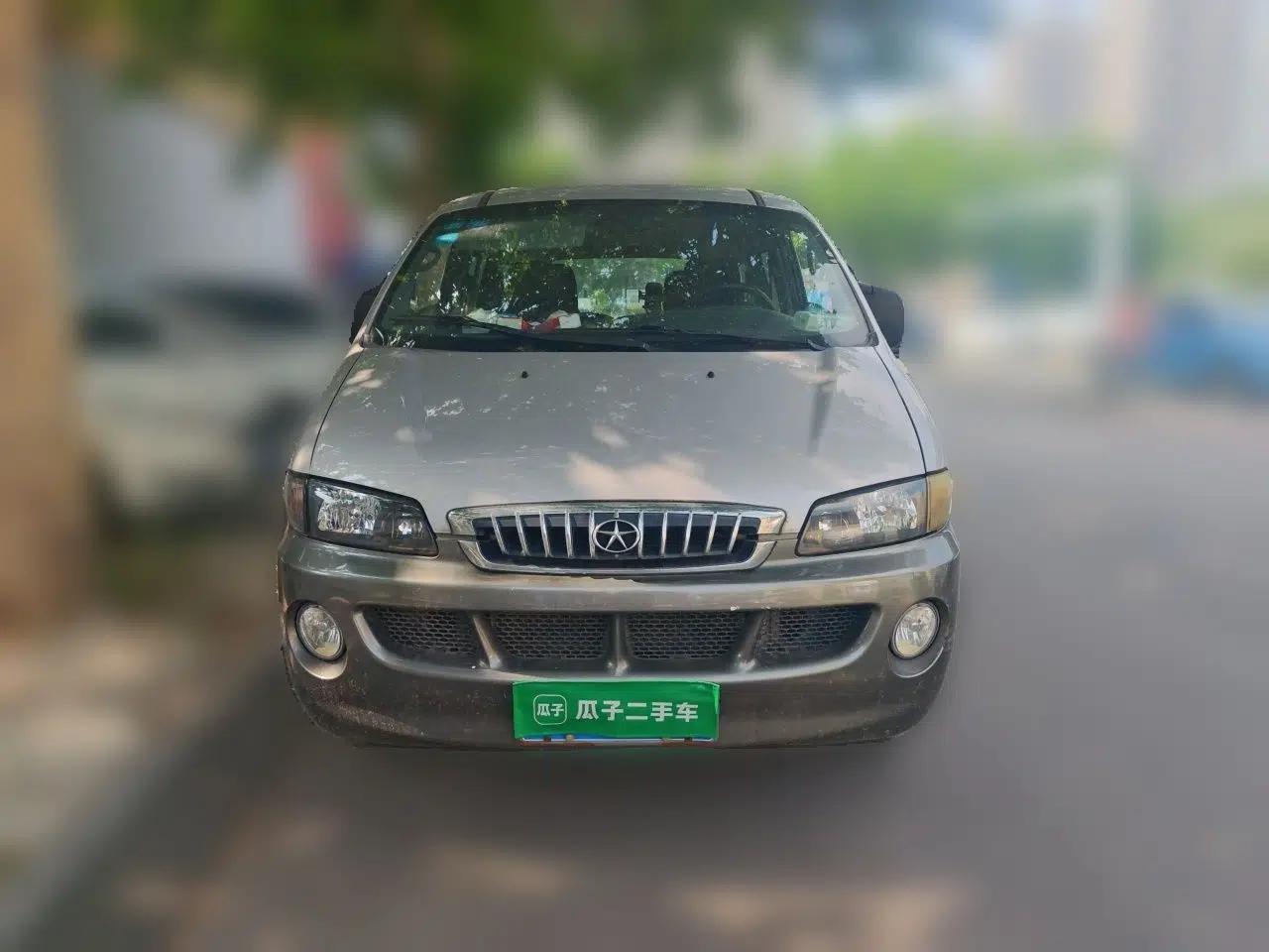 JAC Group Refine 2015 2.0L Shuttle Gasoline Long-Wheelbase Comfort Version HFC4GA3-3D — миниатюра 2