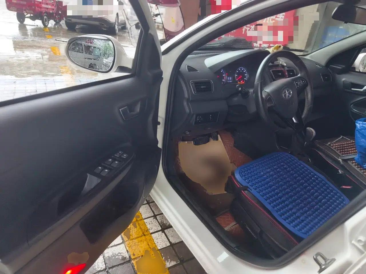 JAC Group iEV 2017 iEV4 Luxury Smart Model — миниатюра 16