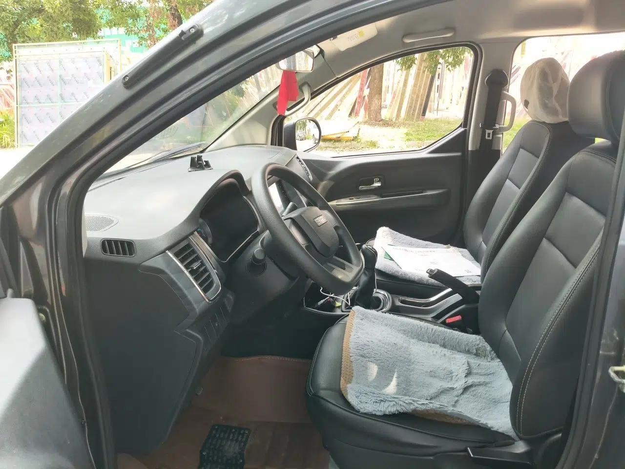 Jinbei Gold Hiace 2024 1.5L Passenger Vehicle Travel Lion 5/6/7-Seater with Central Air Conditioning — миниатюра 15