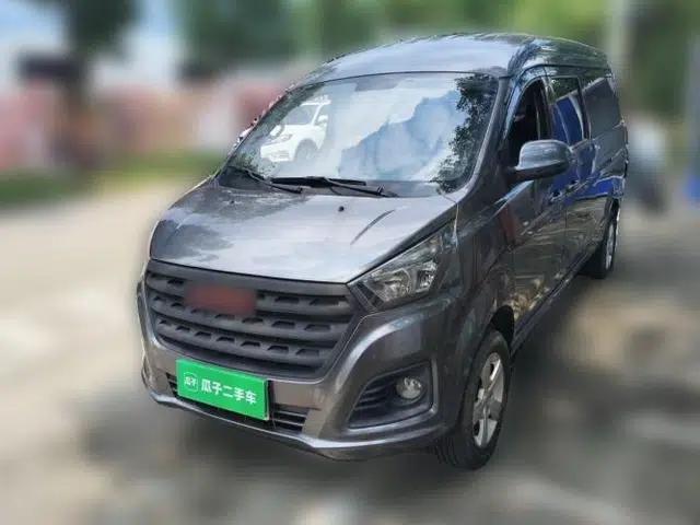 Jinbei Gold Hiace 2024 1.5L Passenger Vehicle Travel Lion 5/6/7-Seater with Central Air Conditioning