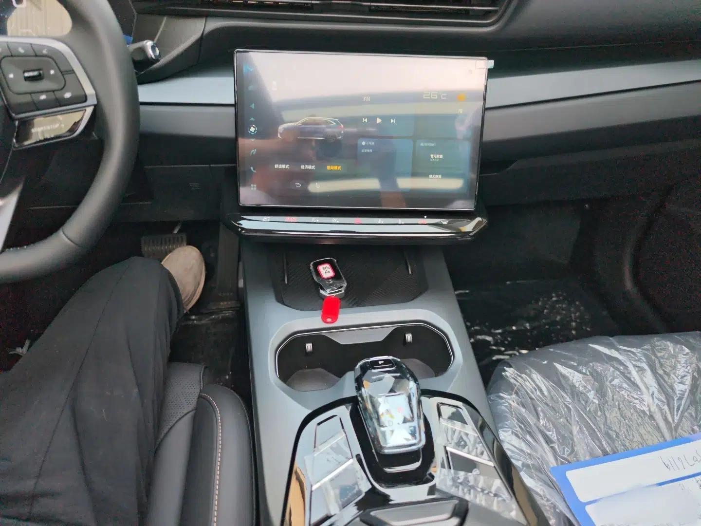 Cowin Kunlun 2026 Model 1.5T Mountain Peak Edition (5-seater) — миниатюра 20
