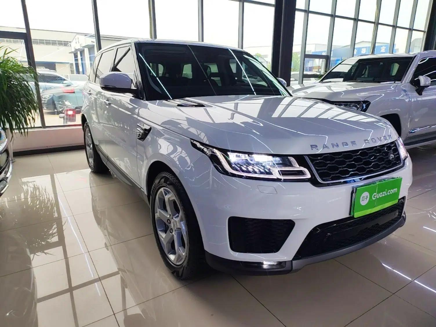 Land Rover Range SportNew Energy 2022 P400e SE — миниатюра 3