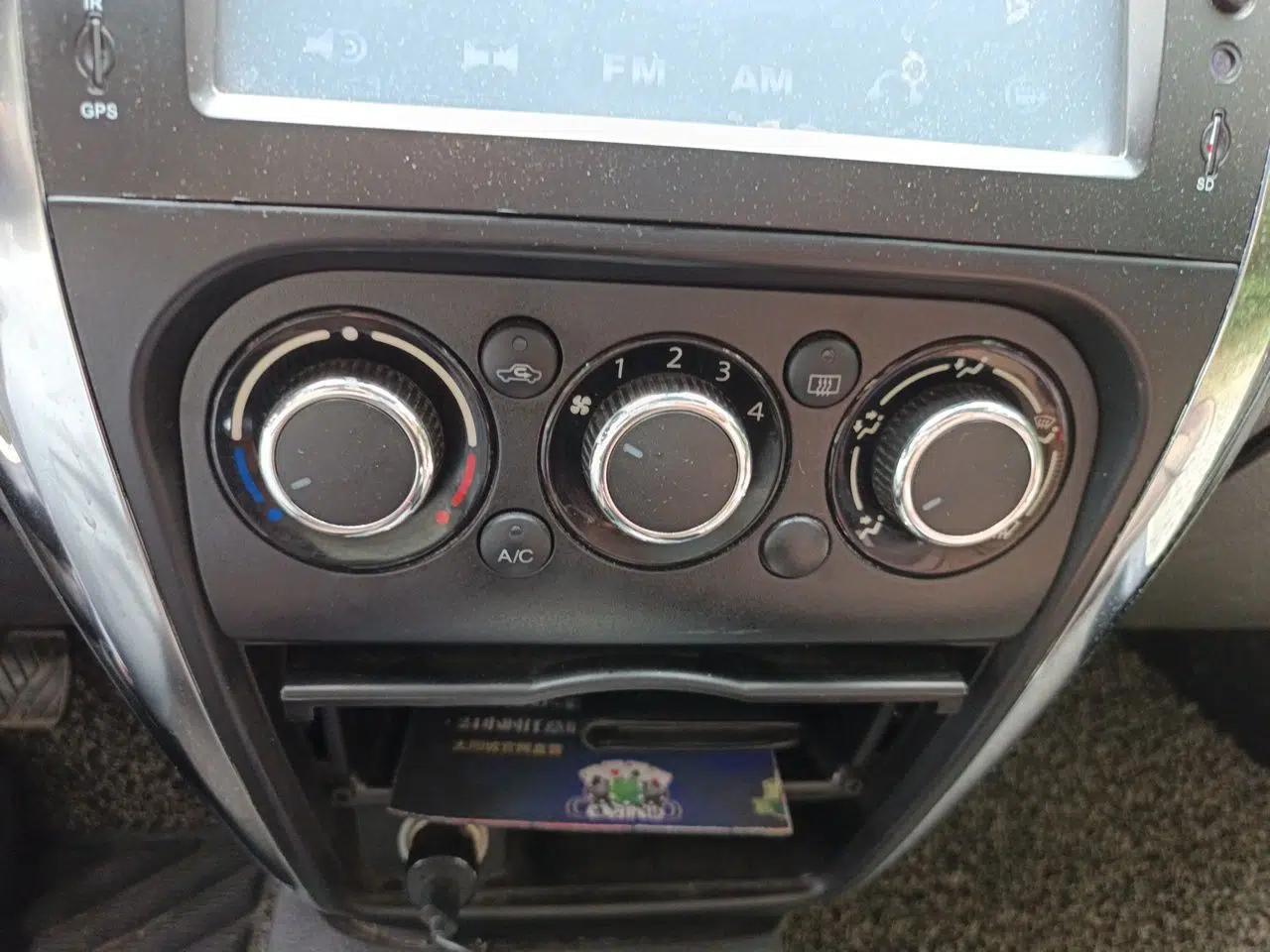Suzuki SX4 2013 1.6L Manual CoolRide Model — миниатюра 13