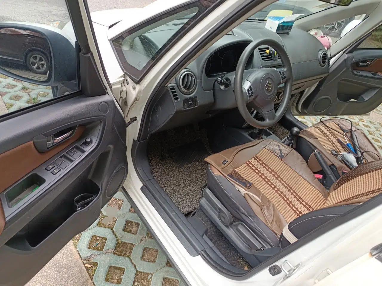 Suzuki SX4 2013 1.6L Manual CoolRide Model — миниатюра 16