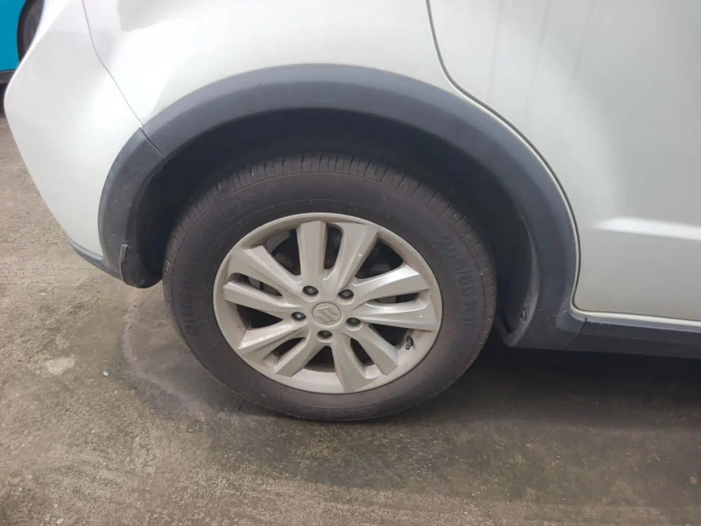Suzuki SX4 2013 1.6L Automatic CoolRide Model — миниатюра 11