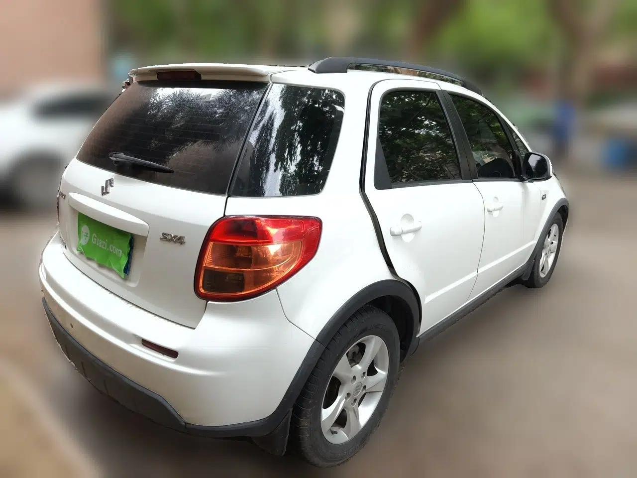 Suzuki SX4 2012 1.6L Automatic Ruiqi Model — миниатюра 6
