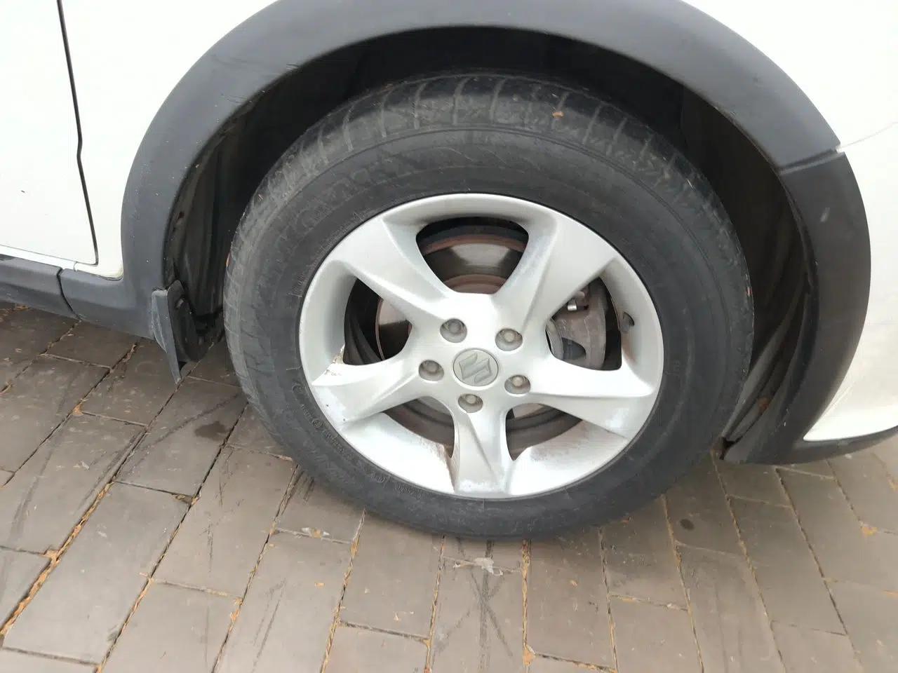 Suzuki SX4 2012 1.6L Automatic Ruiqi Model — миниатюра 8