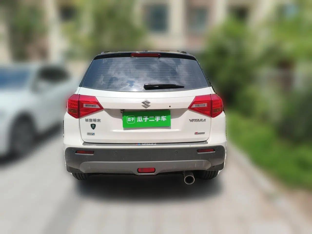 Suzuki Vitara 2016 1.4T Automatic Two-Wheel Drive Elite Model — миниатюра 5