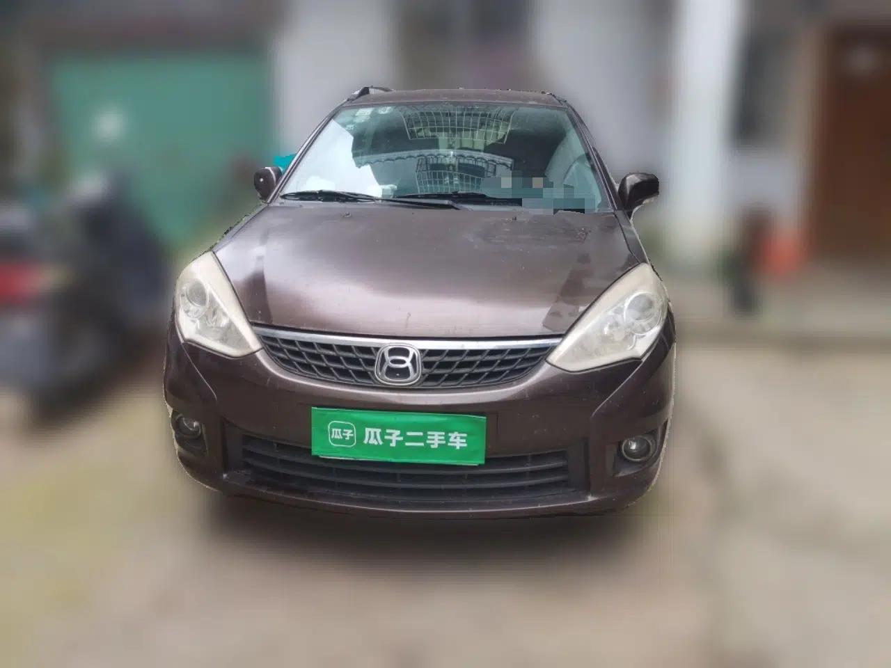 Suzuki Liana A6 2015 Hatchback 1.4L Manual Enjoyment Model — миниатюра 2