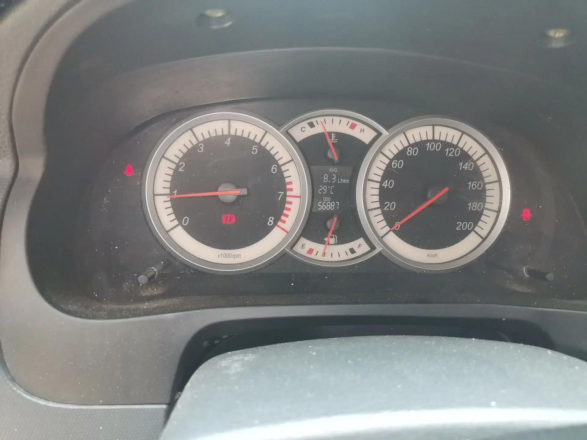 Suzuki Liana A6 2015 Hatchback 1.4L Manual Enjoyment Model — миниатюра 12