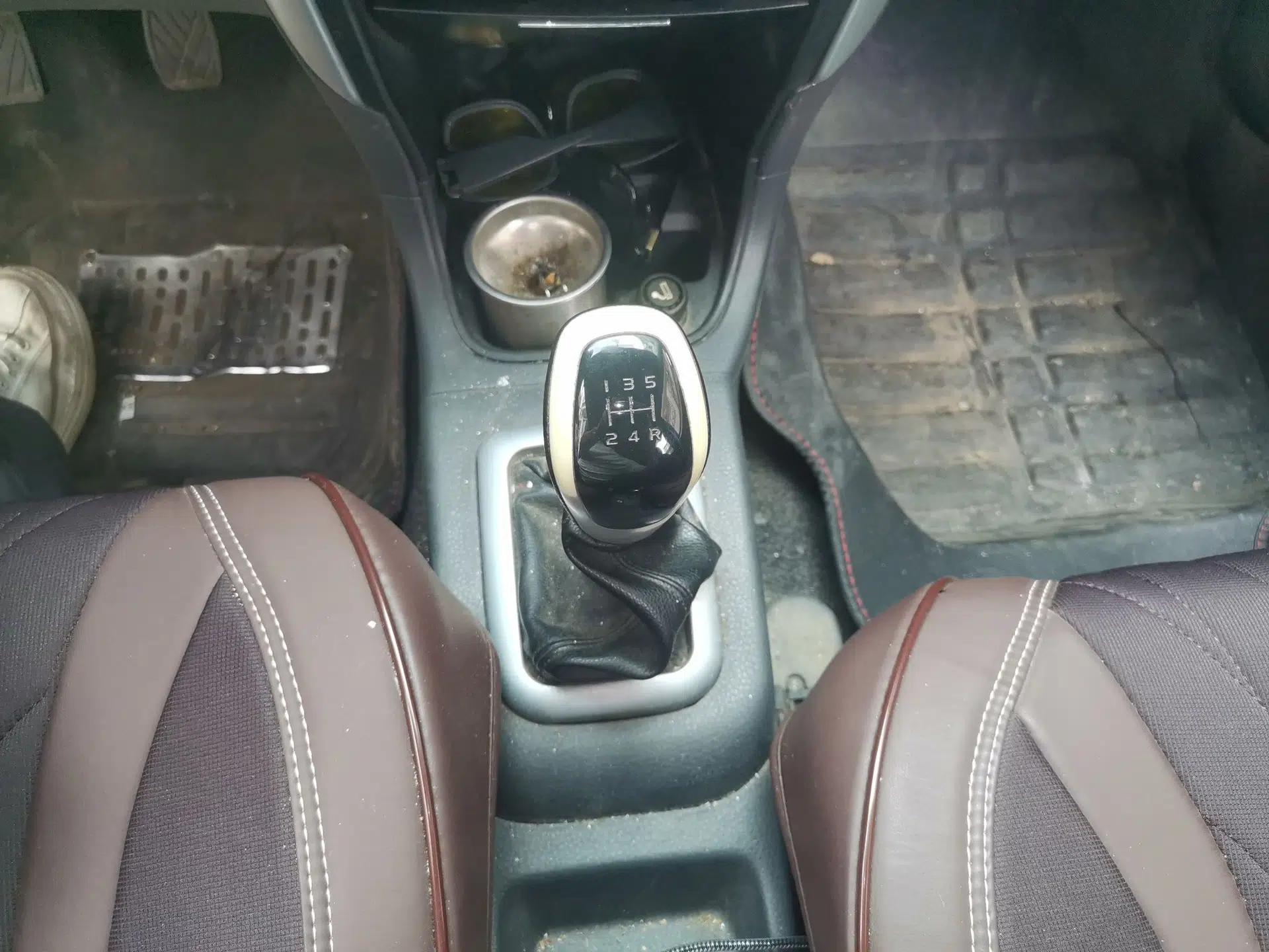 Suzuki Liana A6 2015 Hatchback 1.4L Manual Enjoyment Model — миниатюра 14