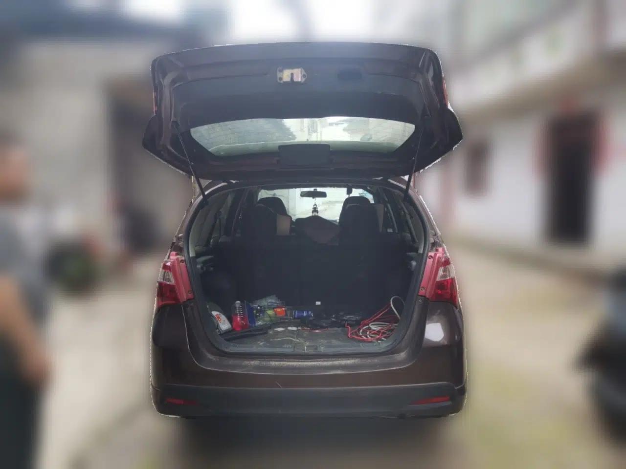 Suzuki Liana A6 2015 Hatchback 1.4L Manual Enjoyment Model — миниатюра 19