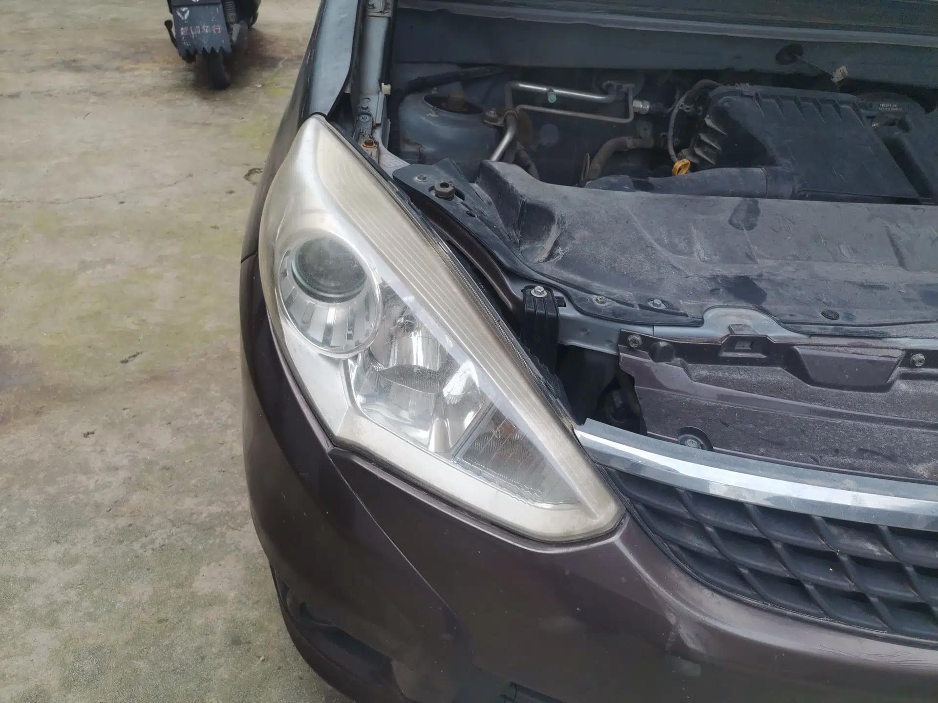 Suzuki Liana A6 2015 Hatchback 1.4L Manual Enjoyment Model — миниатюра 7