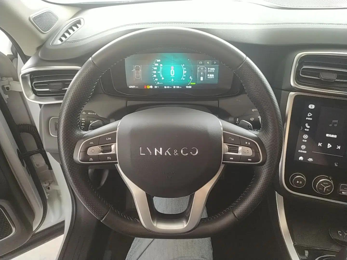 Lynk & Co 01 EM-P 2018 1.5T PHEV JingPro National Emission Standard V — миниатюра 13