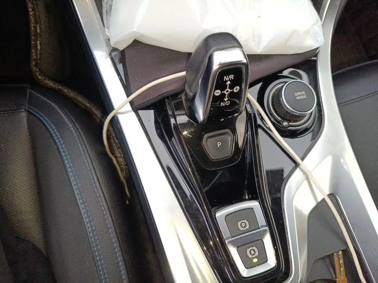 Lynk & Co 01 EM-P 2018 1.5T PHEV Jing Guo V — миниатюра 14