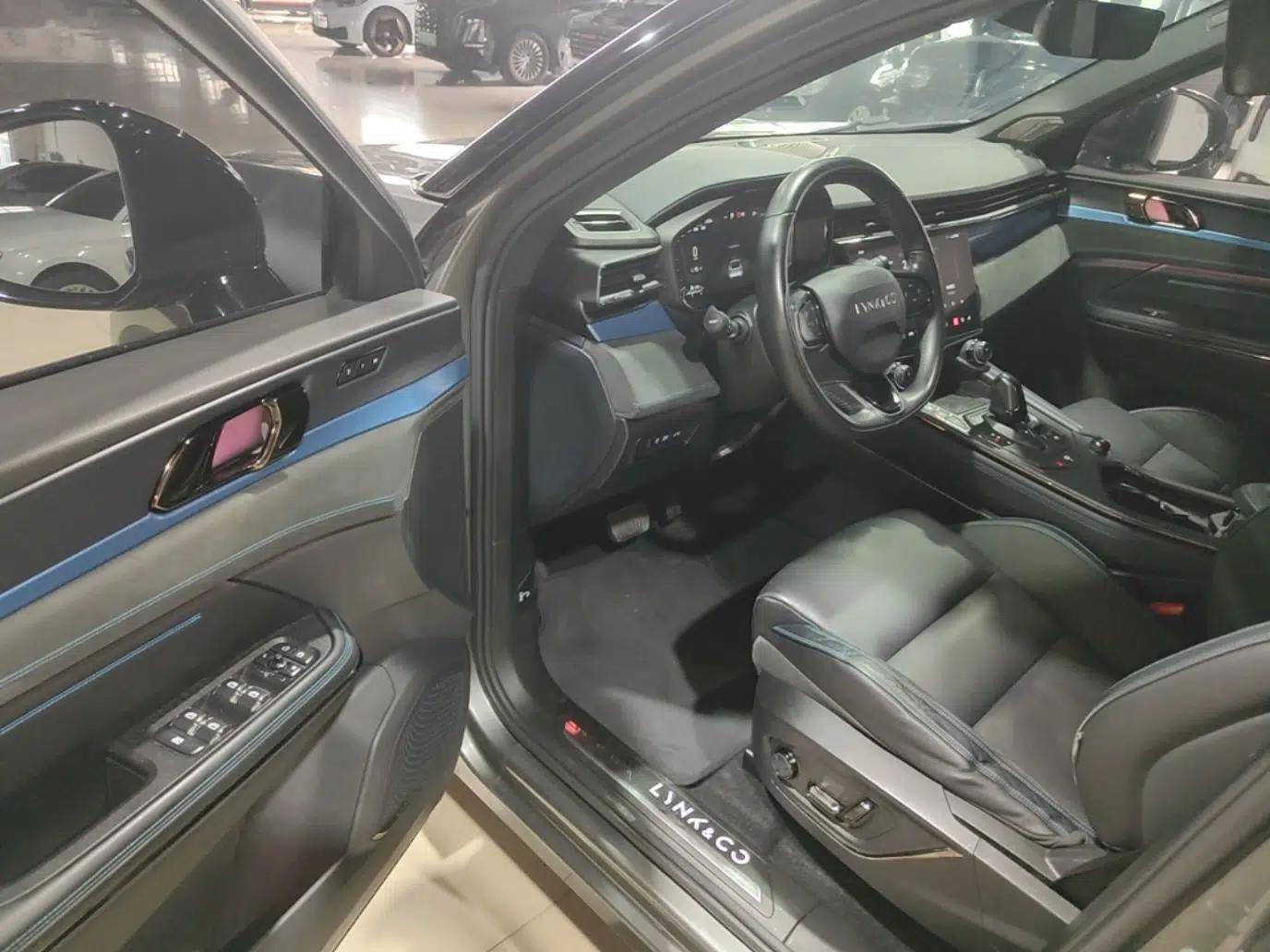 Lynk & Co 05 EM-P 2021 1.5TD PHEV HALO — миниатюра 23