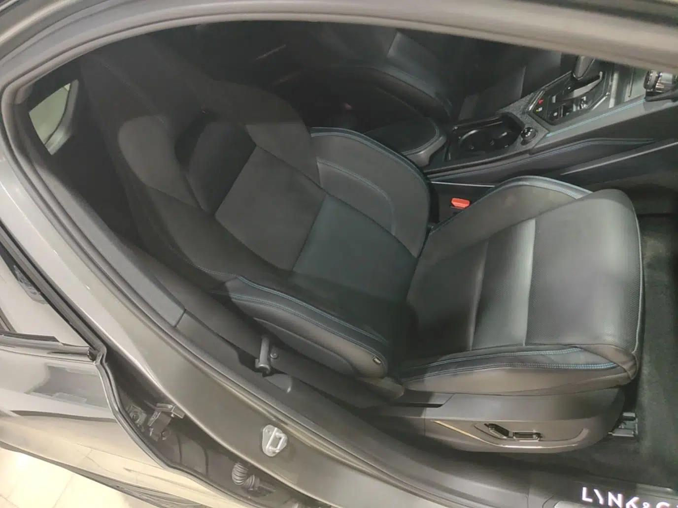 Lynk & Co 05 EM-P 2021 1.5TD PHEV HALO — миниатюра 24
