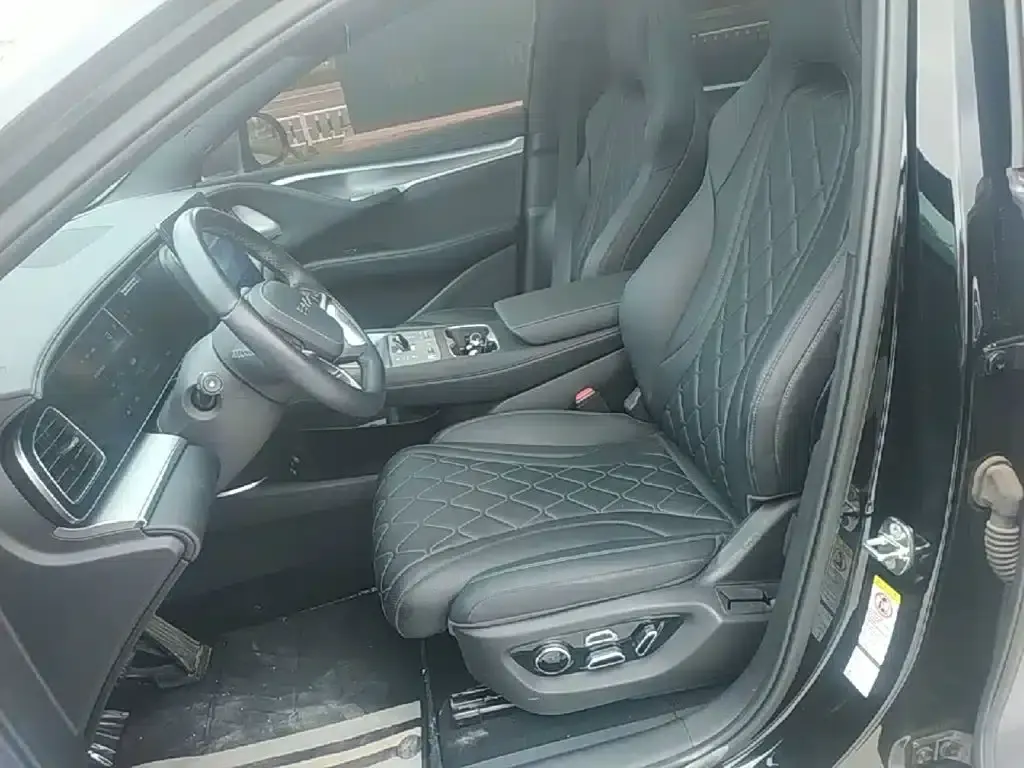 Hiace 07 EV 2024 Model 610 Long Range Version — миниатюра 15